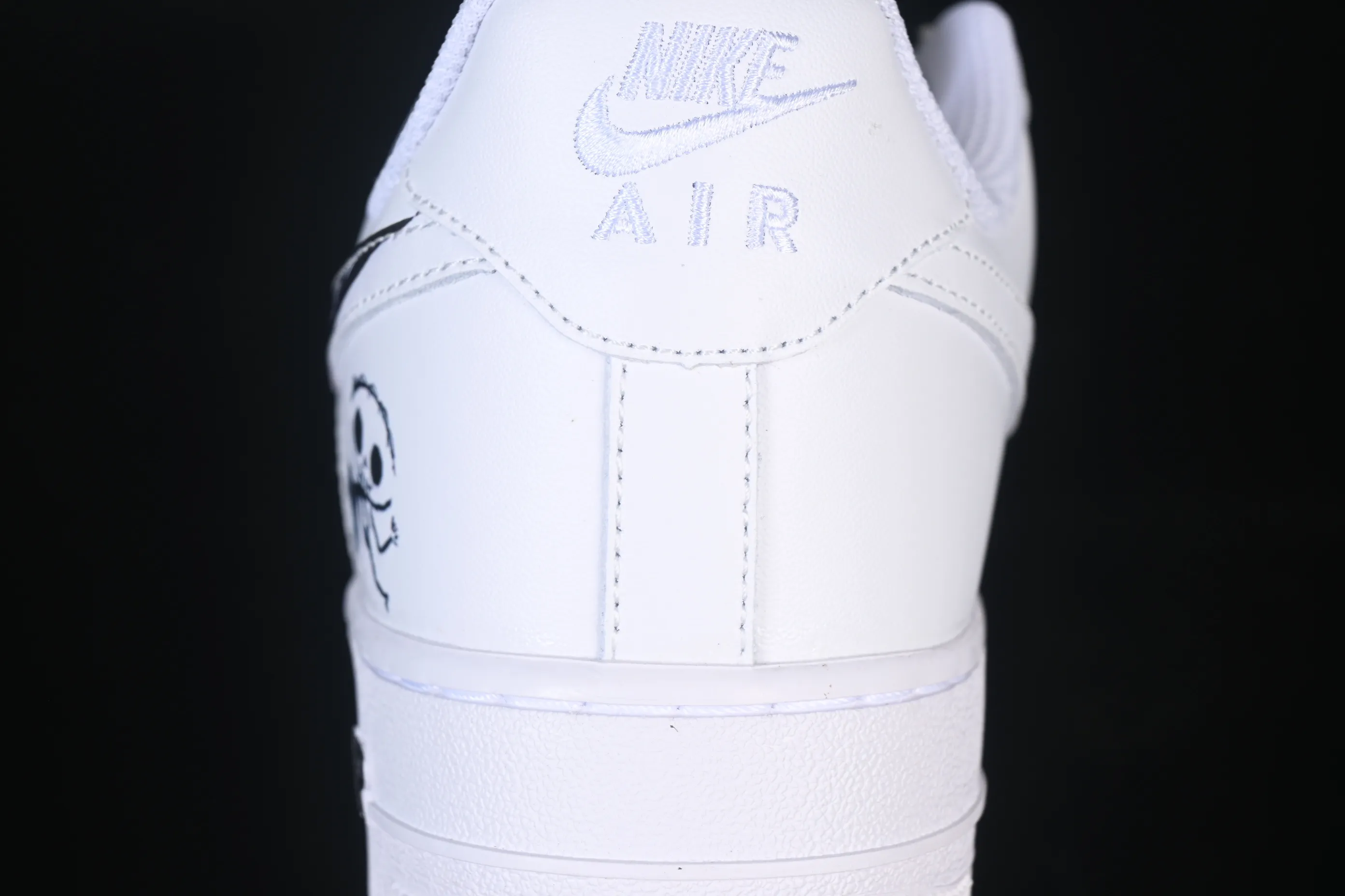 All categories Nk Air Force 1 Air Force series Nk Air Force 1 Low Air Force low-top Nike Air Force 1'07 Low Halloween theme Air Force 1 low-top casual sneakers FV5159-111